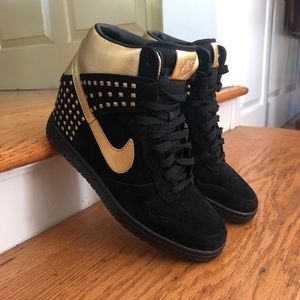 Women’s Nike Dunk Sky High Studs